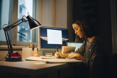 Černá stolní lampa E27 11W OFFICE LINE DESK PEAR OSRAM