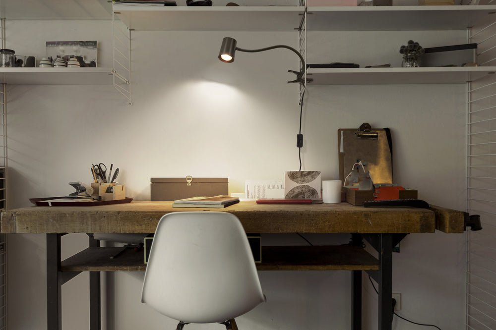 4058075843103 - Bílá stolní lampa s klipem GU10 9W OFFICE DESK TRAPEZIUM - Stolní lampa - LEDVANCE e - shop