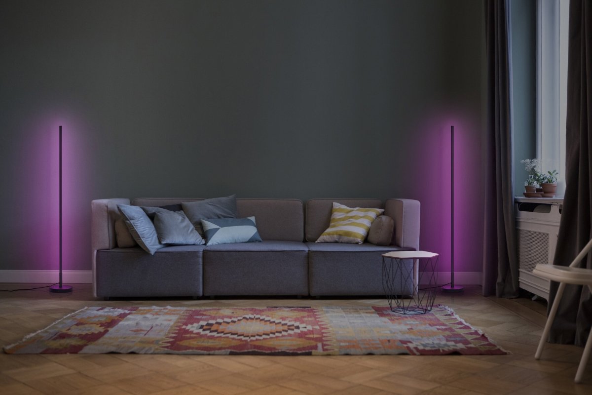 4099854472176 - Černá stojací lampa 14 W Laditelná bílá - Stojací lampa - LEDVANCE e - shop