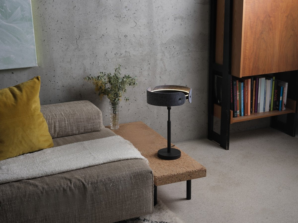 4058075847620 - Filcová stolní lampa Curve Felt, 19W, Teplá bílá - Czechia LEDVANCE e - shop