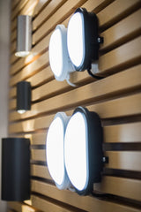 4058075271685 - Funkční venkovní LED svítidlo BULKHEAD 11W IP54, černé - Nástěnné venkovní svítidlo - LEDVANCE e - shop