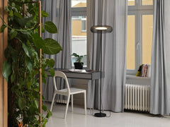 4099854481116 - Mřížkovaná stojací lampa Mesh, 18.5W, Teplá bílá, Černá - Czechia LEDVANCE e - shop