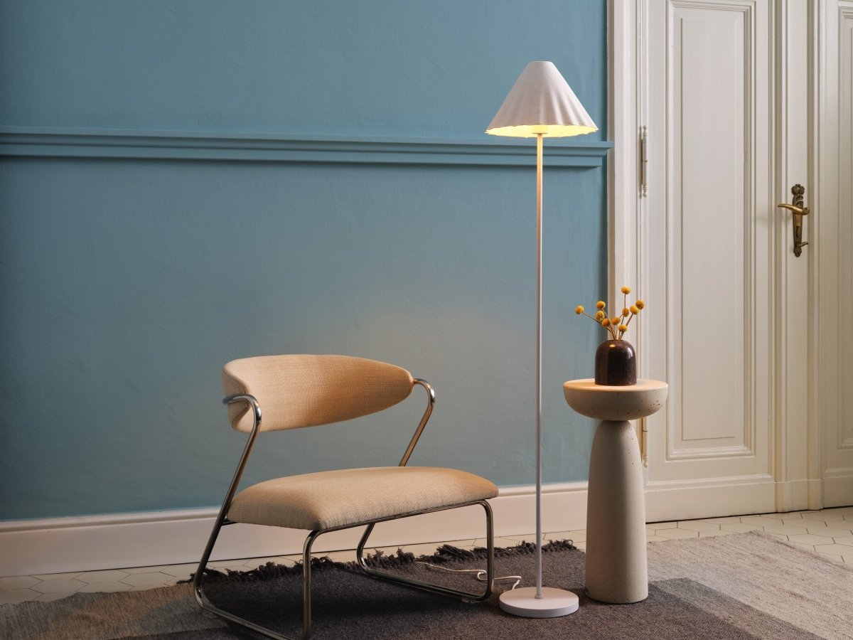 4099854454905 - Stojací lampa Decor Pulp E27 stmívatelná, Bílá - Stojací lampa - Czechia LEDVANCE e - shop