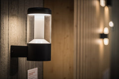 4058075205017 - Moderní venkovní LED nástěnné svítidlo LANTERN teplá bílá - Nástěnné venkovní svítidlo - LEDVANCE e-shop