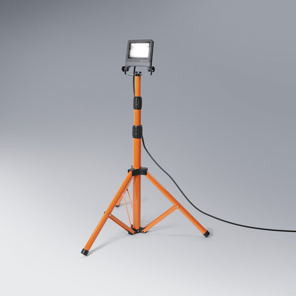 4058075213890 - Všestranné LED pracovní světlo 20 W TRIPOD studená bílá - Pracovní svítidlo - LEDVANCE e-shop