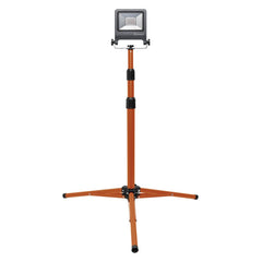 4058075213937 - Všestranné LED pracovní světlo 30 W TRIPOD studená bílá - Pracovní svítidlo - LEDVANCE e-shop